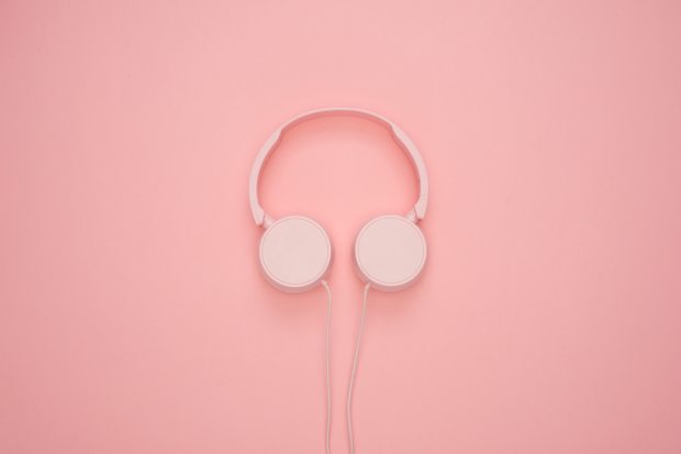 abstract-art-background-1037999